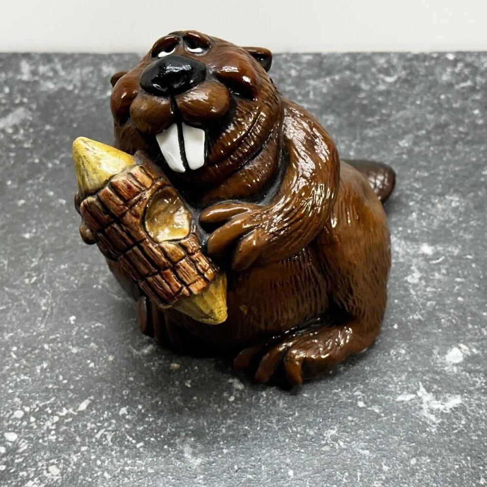 1992 John Raya Designs BEASTIES of the Kingdom Beverly Beaver Vintage RARE